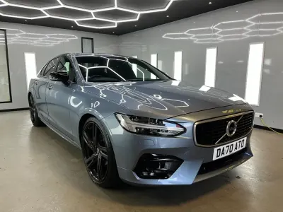 Usado Volvo S90 R-Design 2020 Azul Berlina