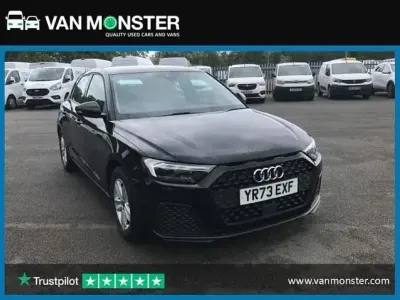 Begagnad Audi A1 2023 Svart SUV
