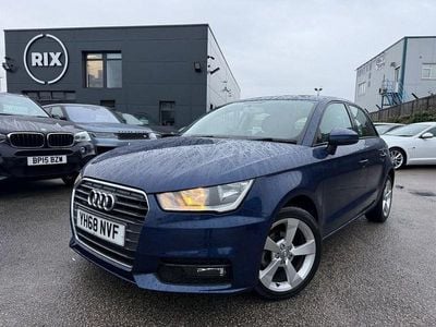 Used Audi A1 Sportback Sport 95 HP (69 kW) 2018 Blue Hatchback