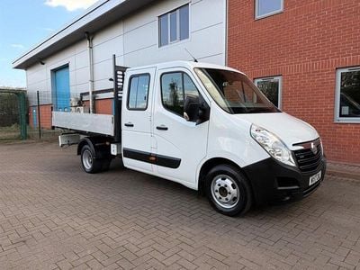 Used Vauxhall Movano 145 HP (106 kW) 2017 White MPV