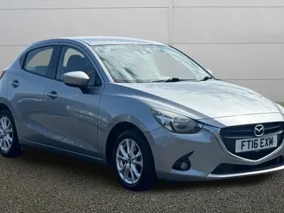 Used Mazda 2 90 HP (66 kW) 2016 Silver Hatchback