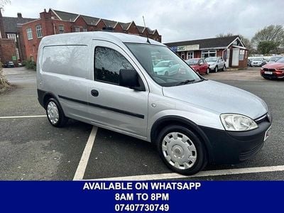 Used Vauxhall Combo 75 HP (55 kW) 2009 Silver MPV