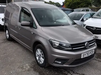 Used VW Caddy Highline 102 HP (75 kW) 2020 Beige MPV