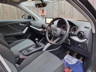 Used Audi Q2 Design 116 HP (85 kW) 2017 Black SUV