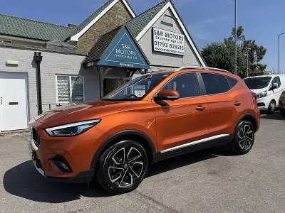Used MG ZS Exclusive 106 HP (77 kW) 2024 Orange SUV