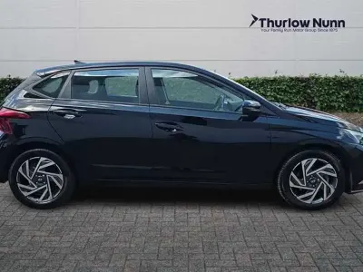 Used Hyundai i20 Advanced 100 HP (73 kW) 2025 Black Hatchback