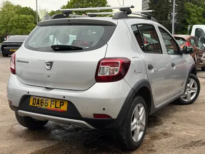 Used Dacia Sandero Lauréate 2016 Silver Hatchback