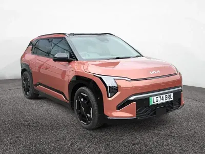 Begagnad Kia EV3 GT-Line S 147 kW (201 HK) 2025 Orange SUV