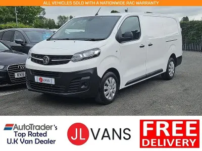 Used Vauxhall Vivaro 145 HP (106 kW) 2023 White MPV