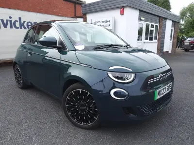 Used Fiat 500e La Prima 86 kW (118 HP) 2023 Green Hatchback