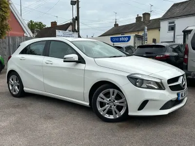 Used Mercedes A180 109 HP (80 kW) 2016 White Hatchback