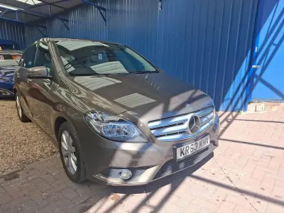 Used Mercedes B180 SE 2014 Grey Hatchback