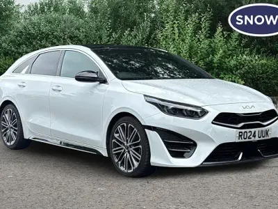 Used Kia ProCeed GT-Line S 159 HP (116 kW) 2023 White Estate