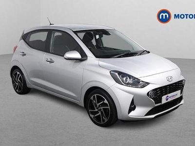 Used Hyundai i10 Premium 84 HP (61 kW) 2023 Silver Hatchback