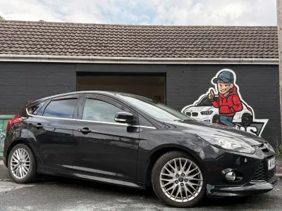 Used Ford Focus Zetec 115 HP (84 kW) 2014 Black Hatchback
