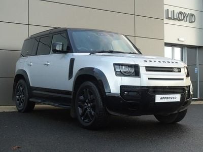 Silver Used 2024 Land Rover Defender HSE Dynamic Estate | £65,991 (Fair price)