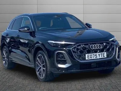 Used Audi Q5 S-Line 204 HP (150 kW) 2025 Mythos black SUV