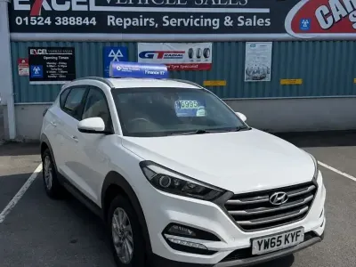 Used Hyundai Tucson SE 114 HP (83 kW) 2016 White SUV