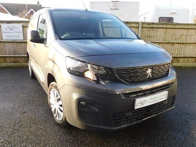 Used Peugeot Partner 102 HP (75 kW) 2021 MPV