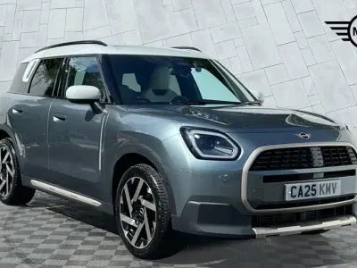 Used Mini Countryman 168 HP (123 kW) 2025 Green SUV