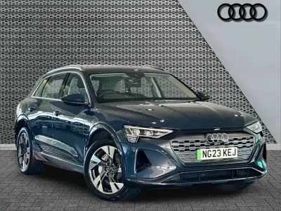 Begagnad Audi Q8 e-tron