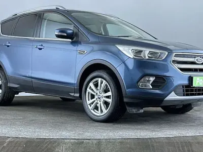 Used Ford Kuga Zetec 120 HP (88 kW) 2018 Blue SUV