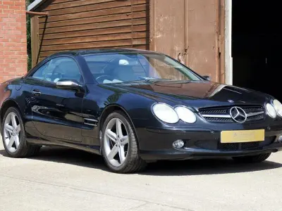 Used Mercedes SL500 306 HP (225 kW) 2005 Black Cabriolet