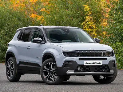 New Jeep Avenger Summit 100 HP (73 kW) 2026 Bicolour solid  ruby red with volcano roof SUV