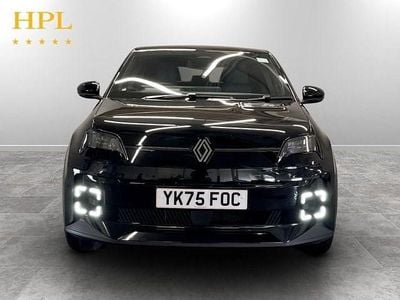 Used Renault R5 Komfort 110 kW (150 HP) 2025 Hatchback