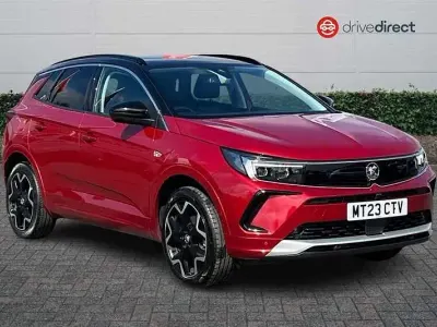 Używany Vauxhall Grandland X Elite 130 KM (95 kW) 2023 Czerwony SUV