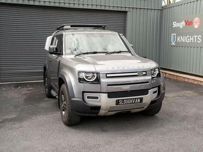 Używany Land Rover Defender S 250 KM (183 kW) 2022 Szary SUV