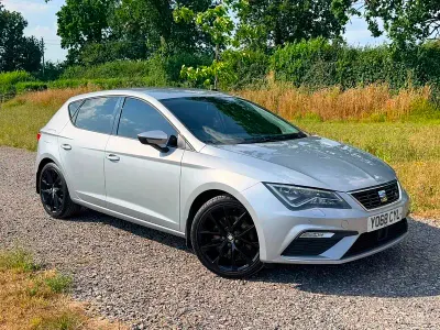 Used Seat Leon FR Sport 190 HP (139 kW) 2019 Silver Hatchback