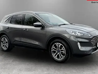 Begagnad Ford Kuga Titanium 150 HK (110 kW) 2023 SUV