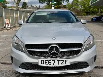 Begagnad Mercedes A180 109 HK (80 kW) 2017