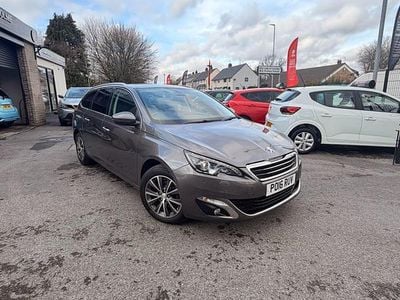 Used Peugeot 308 145 HP (106 kW) 2026 Brown Estate