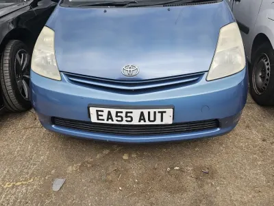 Used Toyota Prius T3 113 HP (83 kW) 2005 Blue Hatchback