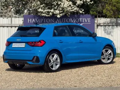 Begagnad Audi A1 Sportback S-Line 95 HK (69 kW) 2020 Blå Halvkombi