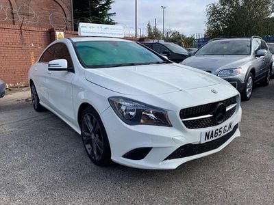 Used Mercedes CLA180 122 HP (89 kW) 2015 White Sedan