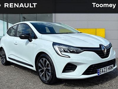 Used Renault Clio V Evolution 145 HP (106 kW) 2023 White  Hatchback