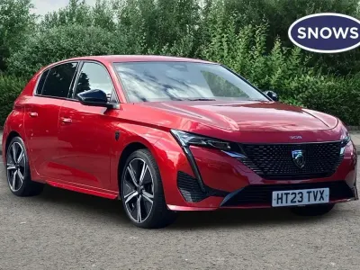 Used Peugeot 308 GT 131 HP (96 kW) 2023 Red Hatchback