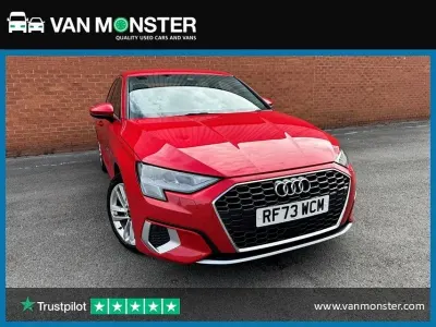 Używany Audi A3 Sport 150 KM (110 kW) 2023 Czerwony Sedan/Limuzyna