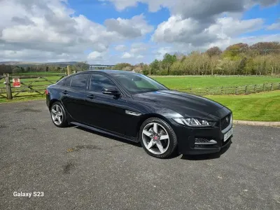 Gebraucht Jaguar XE R-Sport 180 PS (132 kW) 2017 Schwarz Limousine
