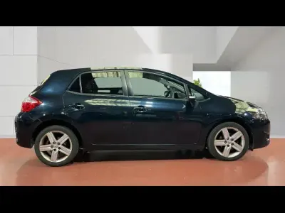 Used Toyota Auris
