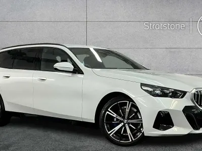 New BMW 530e M Sport 295 HP (216 kW) 2026 White Estate