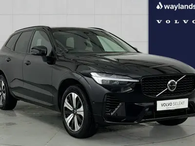 Używany Volvo XC60 Plus 345 KM (253 kW) 2025 Czarny SUV