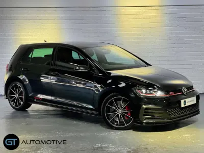 Używany VW Golf VII GTI 2019 Czarny Hatchback