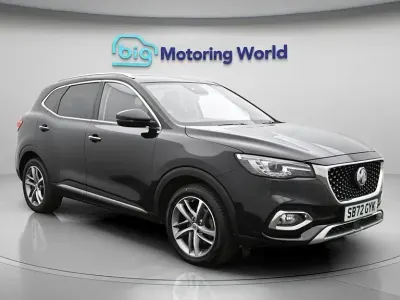 Usado MG HS 2023 Preto SUV