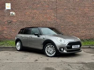 Używany Mini Cooper Clubman 2016 Srebrny Kombi