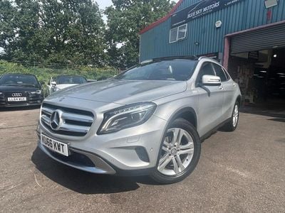 Mercedes GLA200