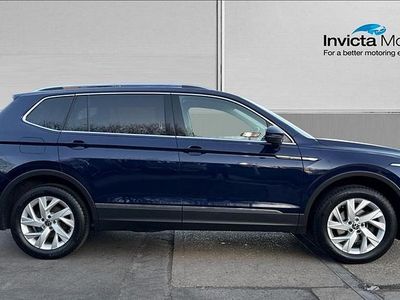 Used VW Tiguan Life 150 HP (110 kW) 2022 Blue metallic SUV
